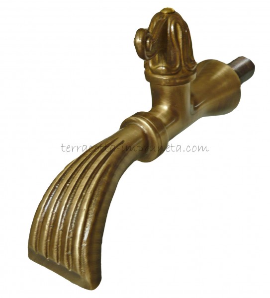 Messing-Wasserhahn No 82